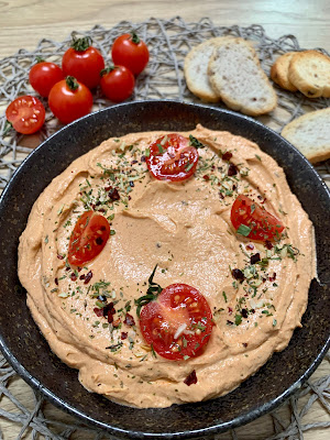 Paté de atún y tomates secos