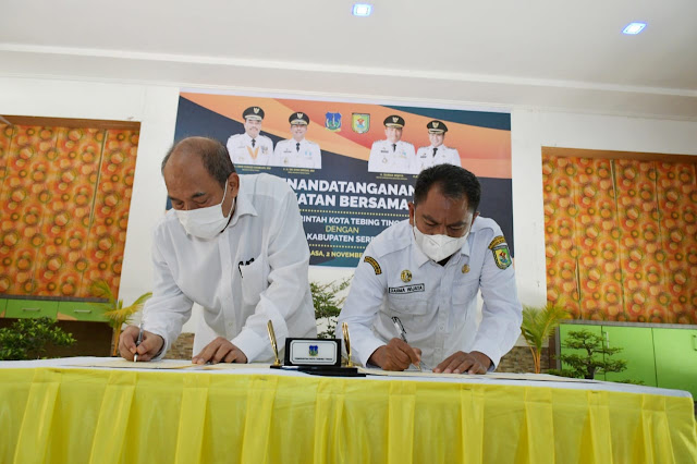 Tingkatkan Perekonomian Daerah, Bupati Sergai bersama Walikota Tebing Tinggi Teken MoU