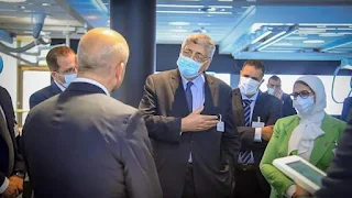 وزيرة الصحة تتفقد المصنع الرئيسي لإنتاج الأجهزة الطبية بمقر شركة "سيمنز" العالمية