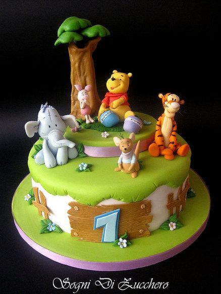 winnie the pooh cake