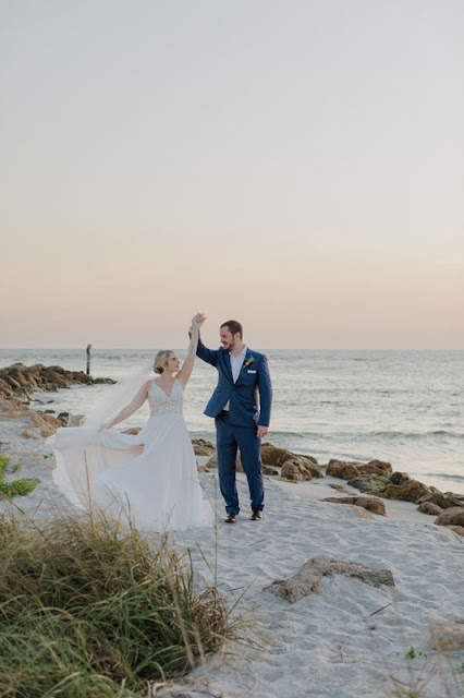 South seas resort wedding photographer on the beach