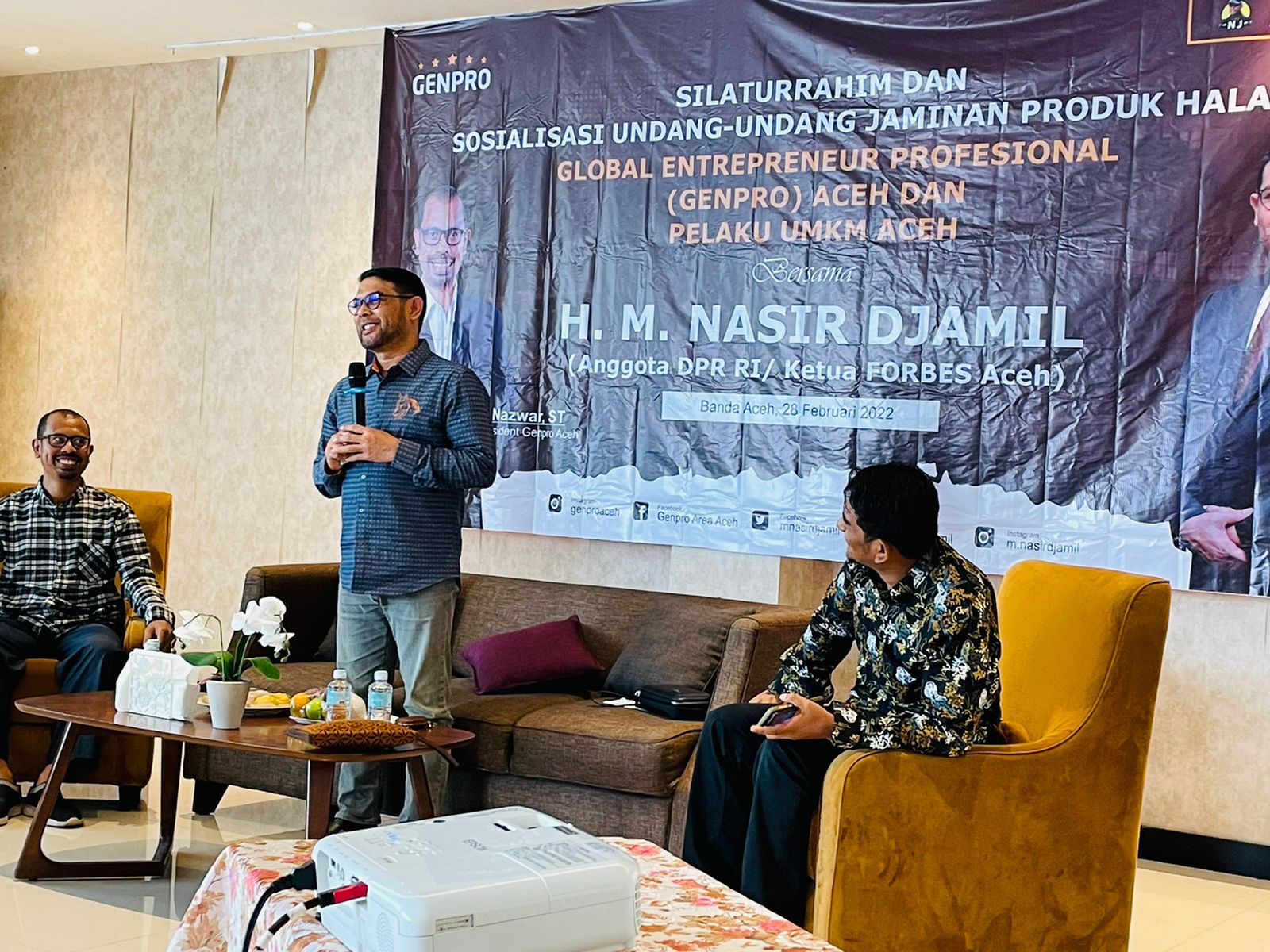 Sosialisasi Undang-Undang Jaminan Produk Halal di Aceh, Nasir Djamil Gandeng GENPRO Aceh Ajak Pengusaha Peduli Produk Halal