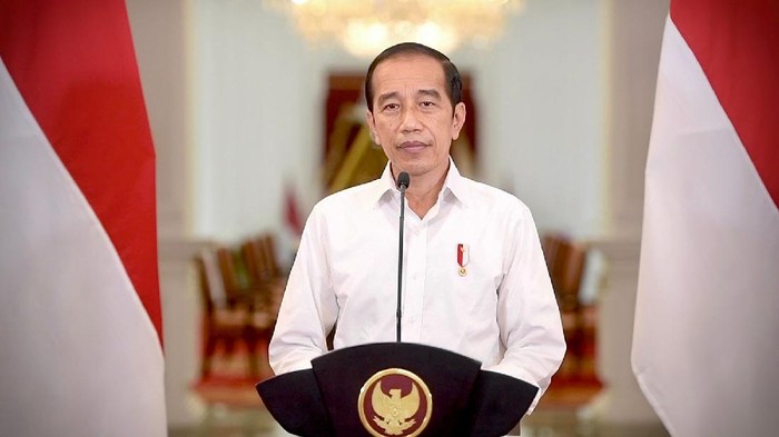 Tidak Turun ke Lapangan, Jokowi Pilih Kirim 5.000 Paket Bantuan untuk Korban Banjir di Sintang
