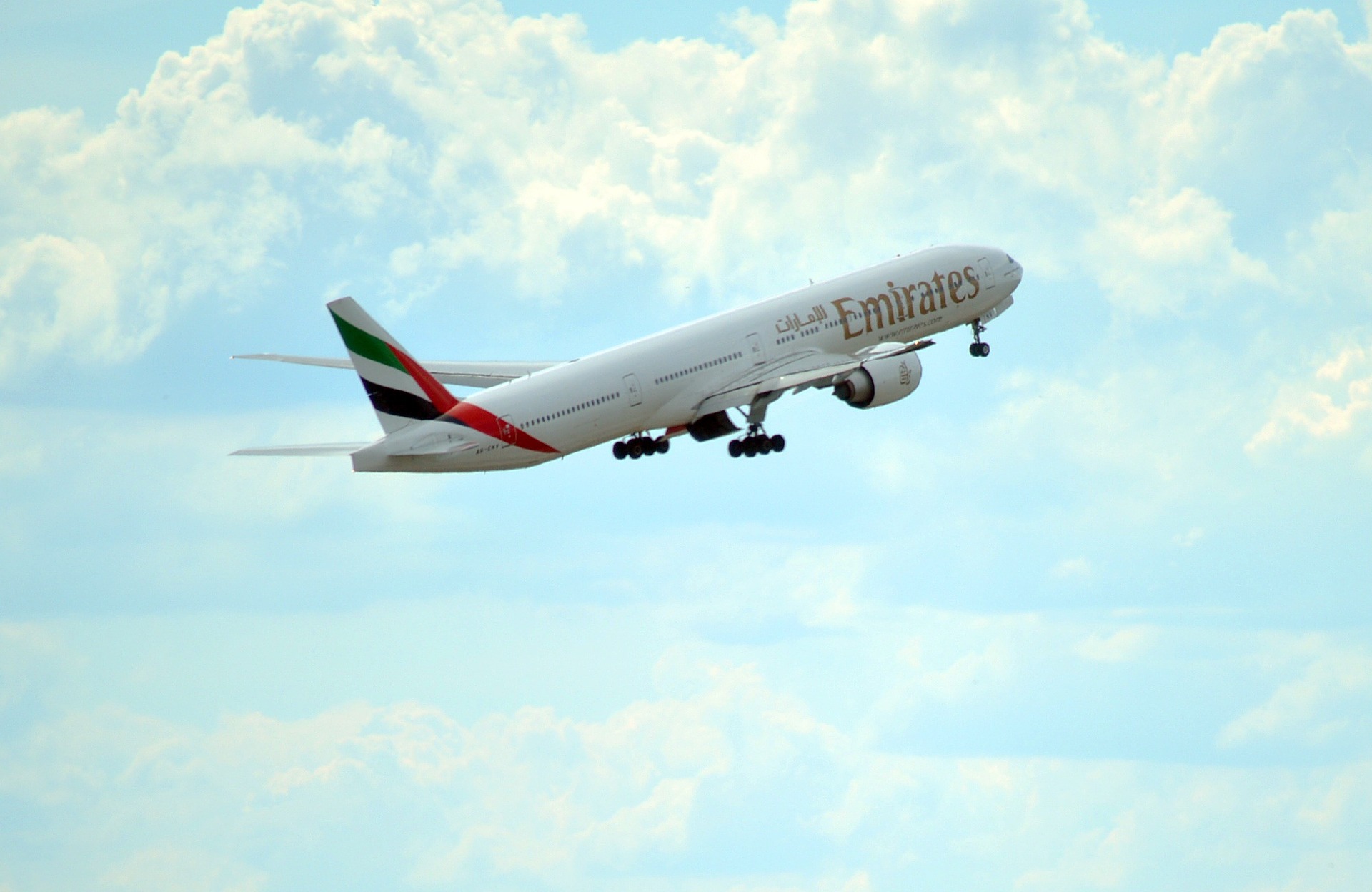 شركة طيران الإمارات Emirates تختتم مشاركة ناجحة بمعرض دبي للطيران