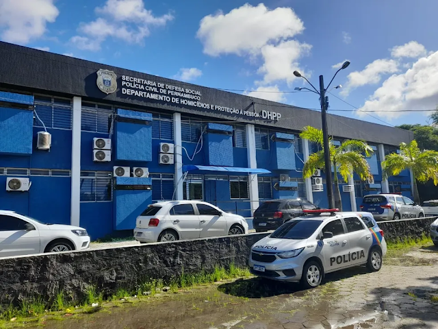 Grávida de 9 meses é baleada na barriga em prédio na Avenida Boa Viagem, Zona Sul do Recife