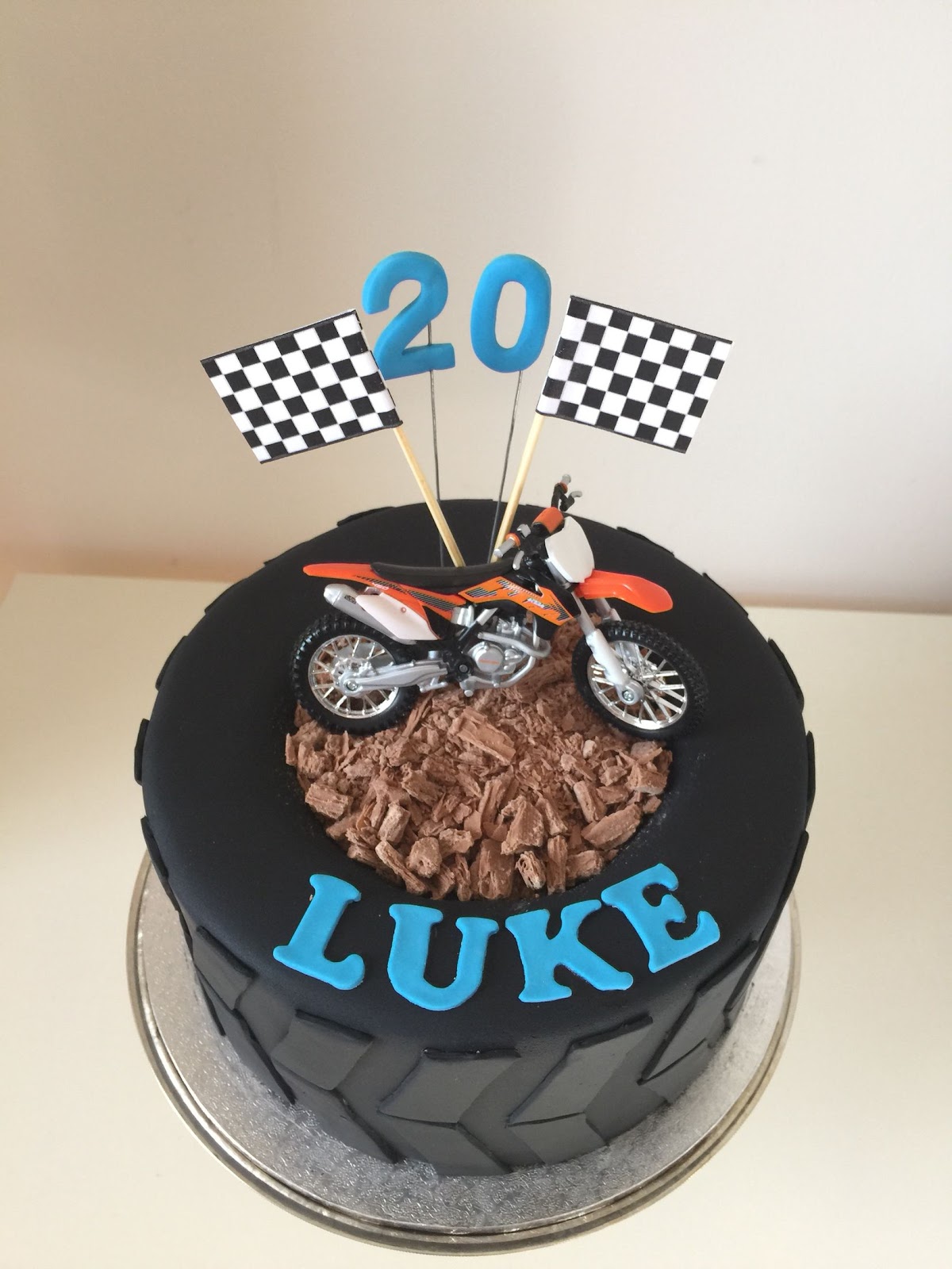 dirt bike cake