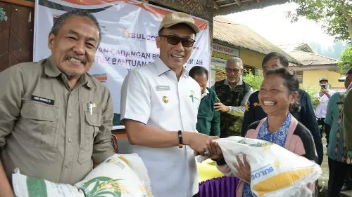 Sukses Salurkan Bantuan Pangan kepada 122.558 Warga Miskin, Perum Bulog Apresiasi Pemprov Sulbar