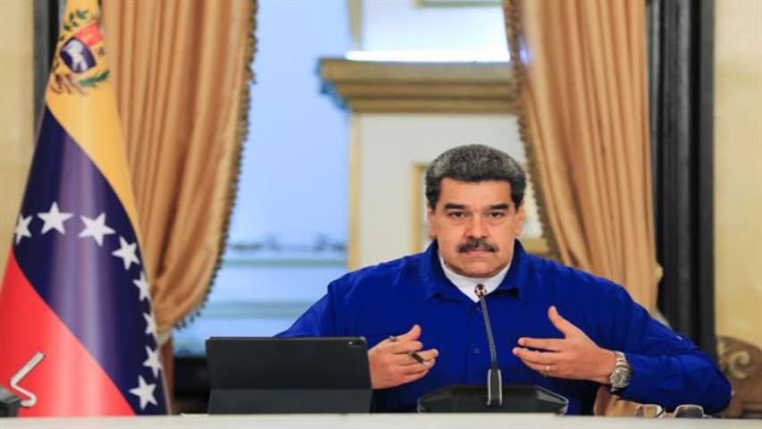 Presidente Maduro exige devolución de avión venezolano retenido en Argentina