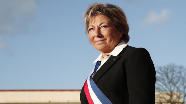 Présidentielle : Natacha Bouchart, maire LR de Calais, se rallie à E. Macron