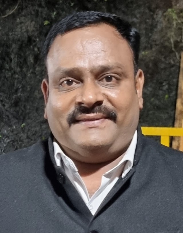 नाला निर्माण एवं सडकों के डामरीकरण कार्य को समयावधि मे पूर्ण नही करने पर आयुक्त ने 31 लाख 5 हजार का कटोत्रा 2 फर्मो पर किया
