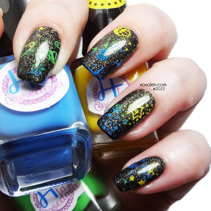 xoxoJen's swatch of H La Cosadora Nailart Stamping