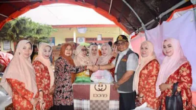 Peduli bencana, DWP Bukittinggi Antarkan Bantuan Untuk Korban Banjir Bandang di Kabupaten Agam