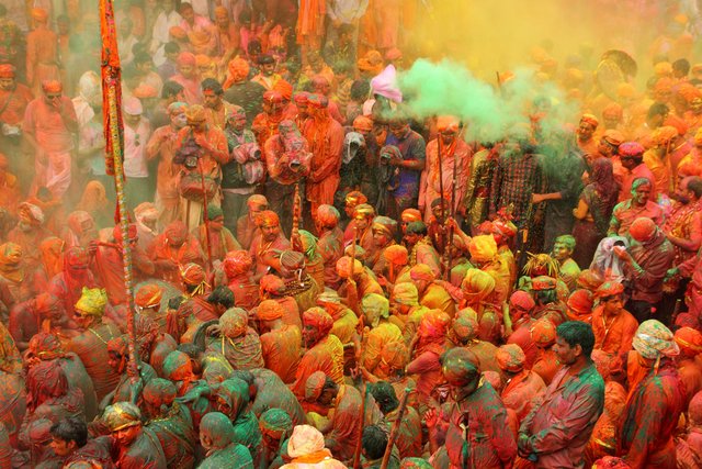 Holi: The elegance of these cities in India