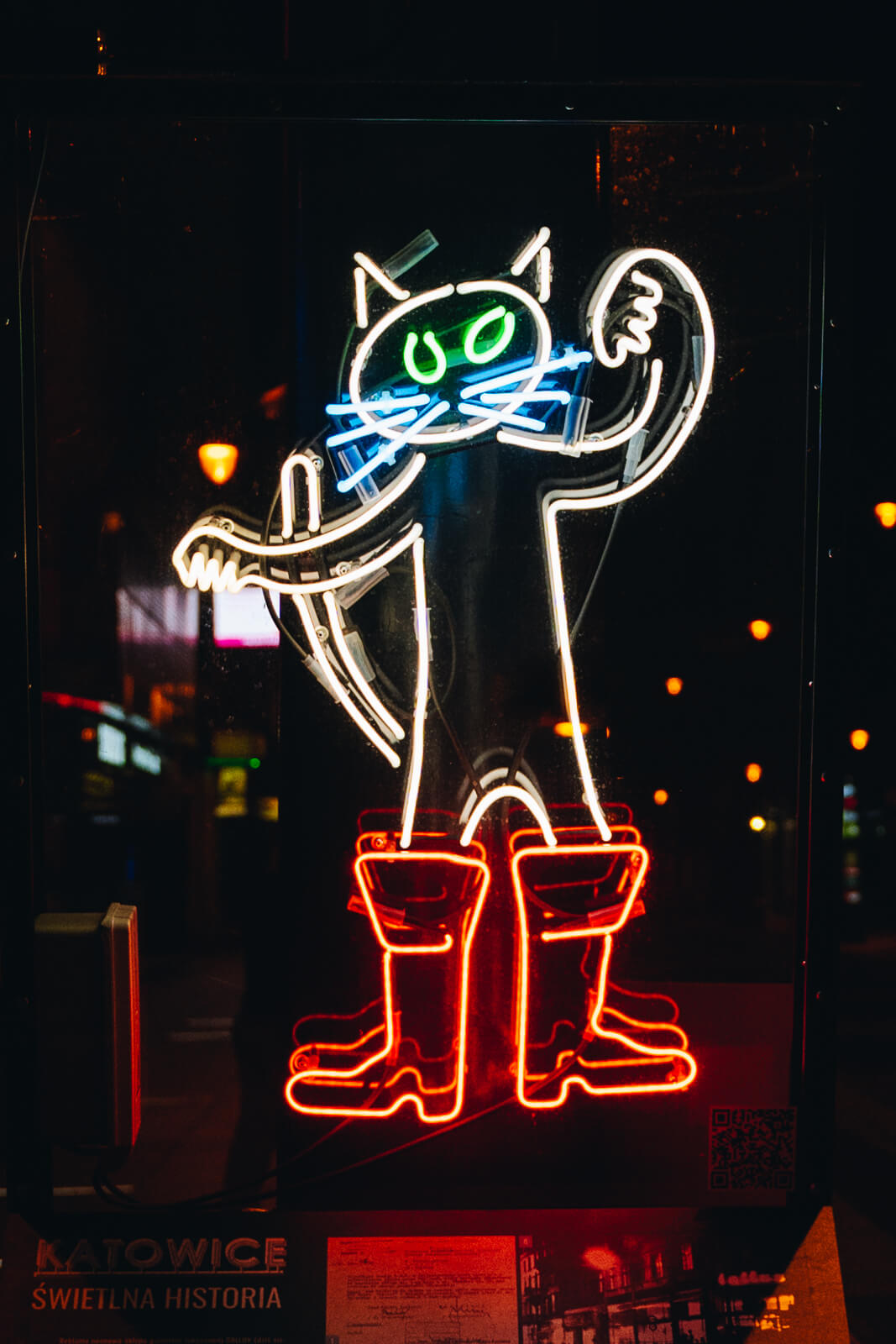 Neon Kot w Butach Katowice