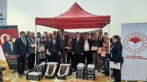 Bozkır'da üreticilere 34 bin çilek fidesi dağıtıldı