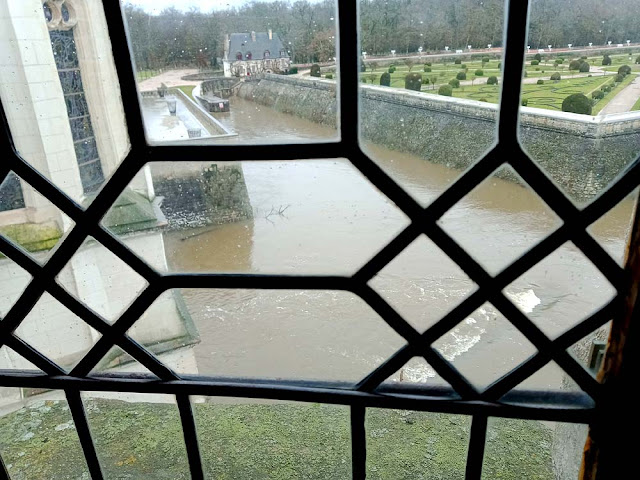 Winter river levels at Chenonceau on the Cher, Indre et Loire, France. Photo by Loire Valley Time Travel.