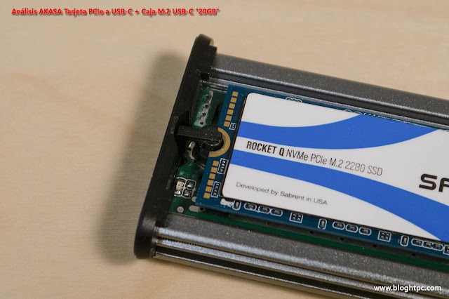 MONTAJE CAJA SSD EXTERNA AKASA  M.2 NVME  USB TIPO-C