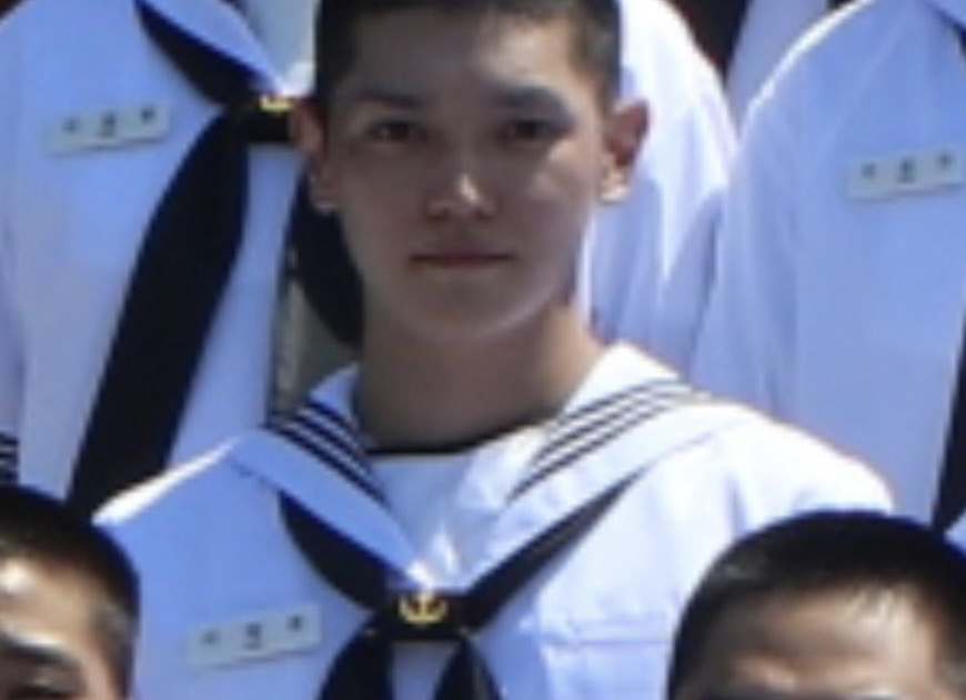 [theqoo] NCT TAEYONG WEARING THE NAVY SUMMER UNIFORM