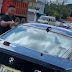 Video: Hombre sale de carro con un cuchillo y pincha neumáticos vehículo de mujer