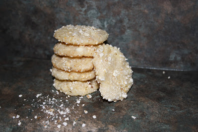 Salted popcorn cookies