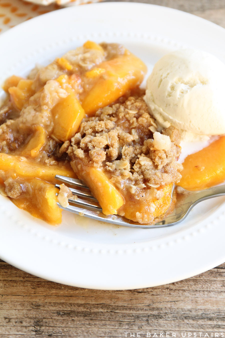 11 Sweet Peach Recipes - These peach recipes are perfect for all of your juicy summer fruit, and are simply delicious!