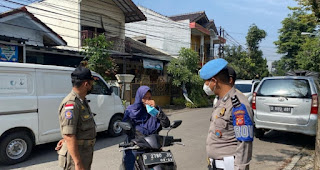 Kabid Humas Polda Jabar : Gelar Operasi Yustisi, Polisi Sadarkan Masyarakat Pentingnya Menggunakan Masker