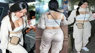 Warina Hussain Bold Avtar While She Clicked At Airport Warina Hussain Shocking Dressing In Public Warina Hussain sexy butt