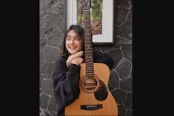 Chord Gitar Rahmania Astrini - Pizza Pepperoni 