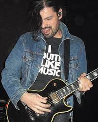 Tomo Milicevic Net Worth, Income, Salary, Earnings, Biography, How much money make?