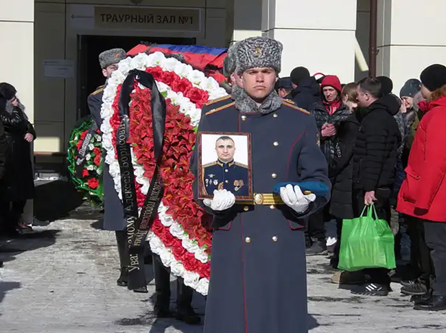 A funeral was held for the 31-year-old GRU captain / east2west news