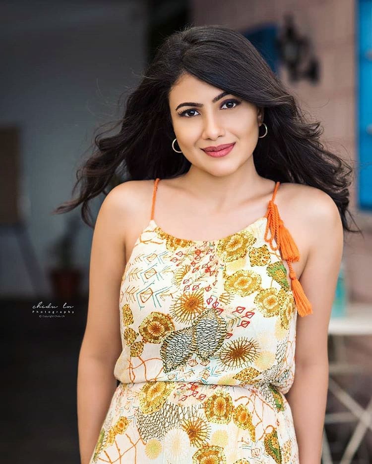 Indian Model DP for Facebook Profile Indian Model DP for Facebook Profile