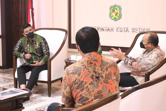 Bobby Nasution Terima Audiensi Staf Khusus Menteri Koperasi dan UKM 