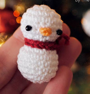 PATRON GRATIS MUÑECO DE NIEVE AMIGURUMI 47663 ☃️