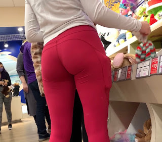 Linda chica precioso cuerpo leggins entallados