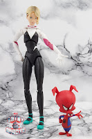 MAFEX Spider-Gwen (Gwen Stacy) 55