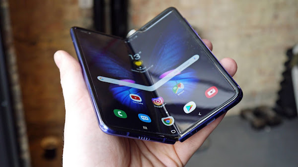 Galaxy Fold is currently a piece of technology that never ceases to fascinate us