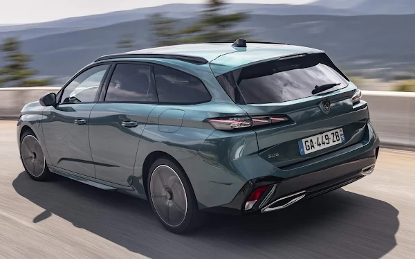 Peugeot e-308 chega à Europa em 2023