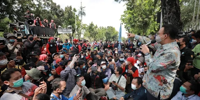 Di Depan Buruh, Anies Baswedan Paparkan Skema Pengurangan Biaya Hidup