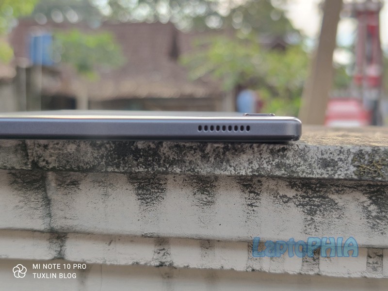 Desain Samsung Galaxy Tab A7 Lite