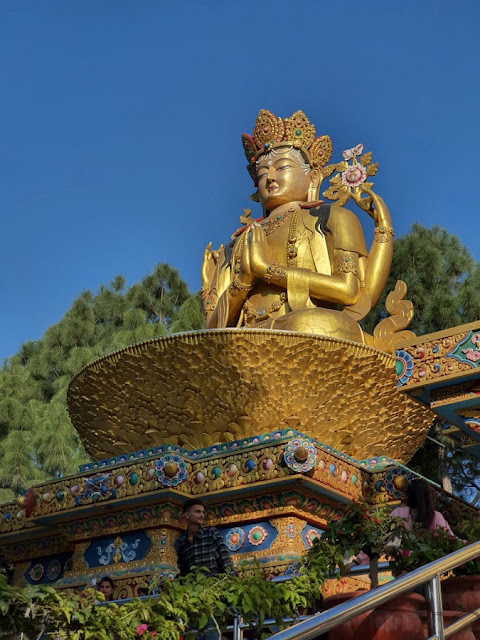 Amideva Buddha Park em Kathmandu