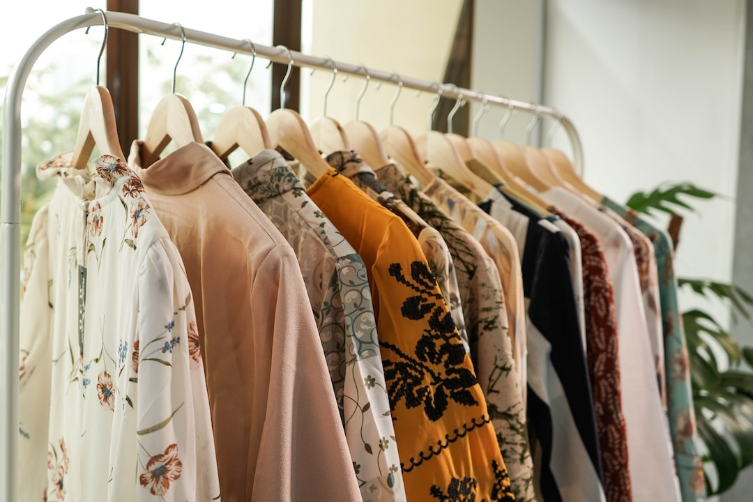 Incorporating Bold Colors and Prints with Confidence