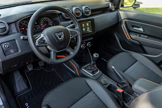 Dacia Duster Extreme SE (2022) Interior