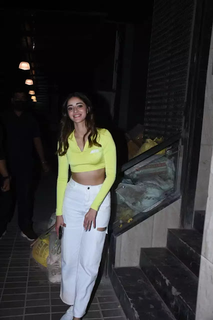 Ananya Panday Charms In A Stylish Outfit for gehraiyaan