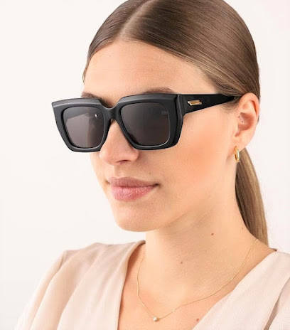 Stylish Authentic Bottega Veneta Unisex Sunglasses