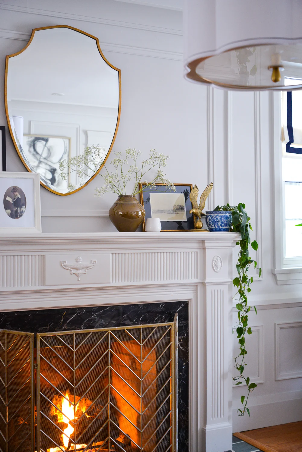 spring mantel decorating ideas, spring mantel decor, spring mantle decor