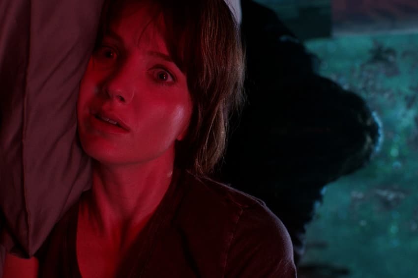 Warner Bros может выпустить фильм ужасов «Злое 2» - Аннабелль Уоллис обсуждала возвращение в продолжении