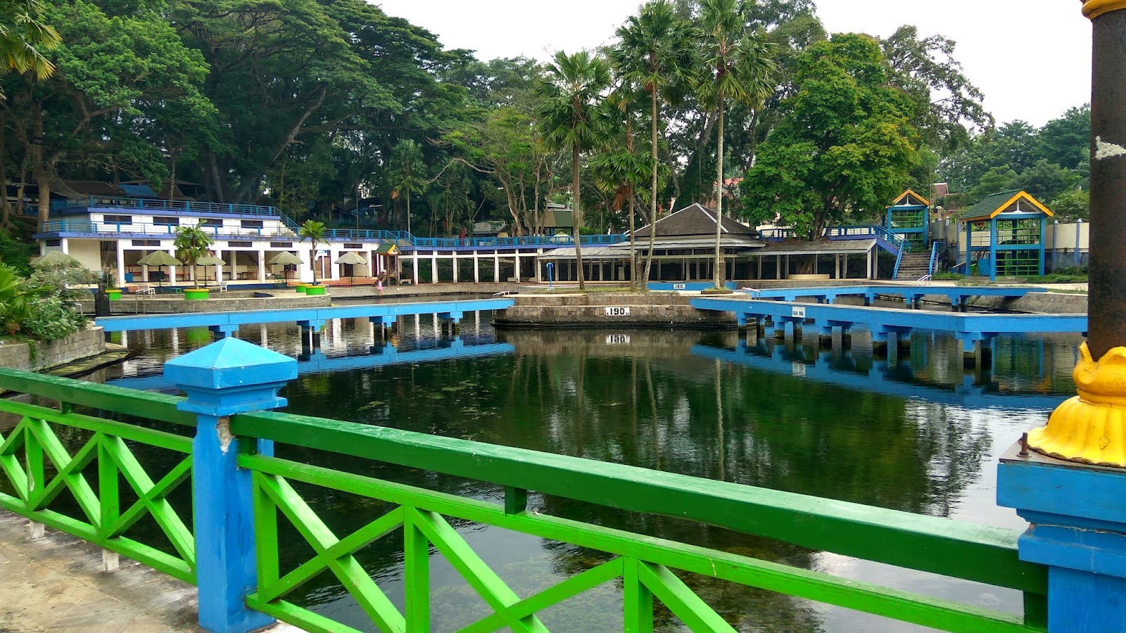 Wana Wisata Wendit, Menikmati Segarnya Kolam Ritual Raja Majapahit