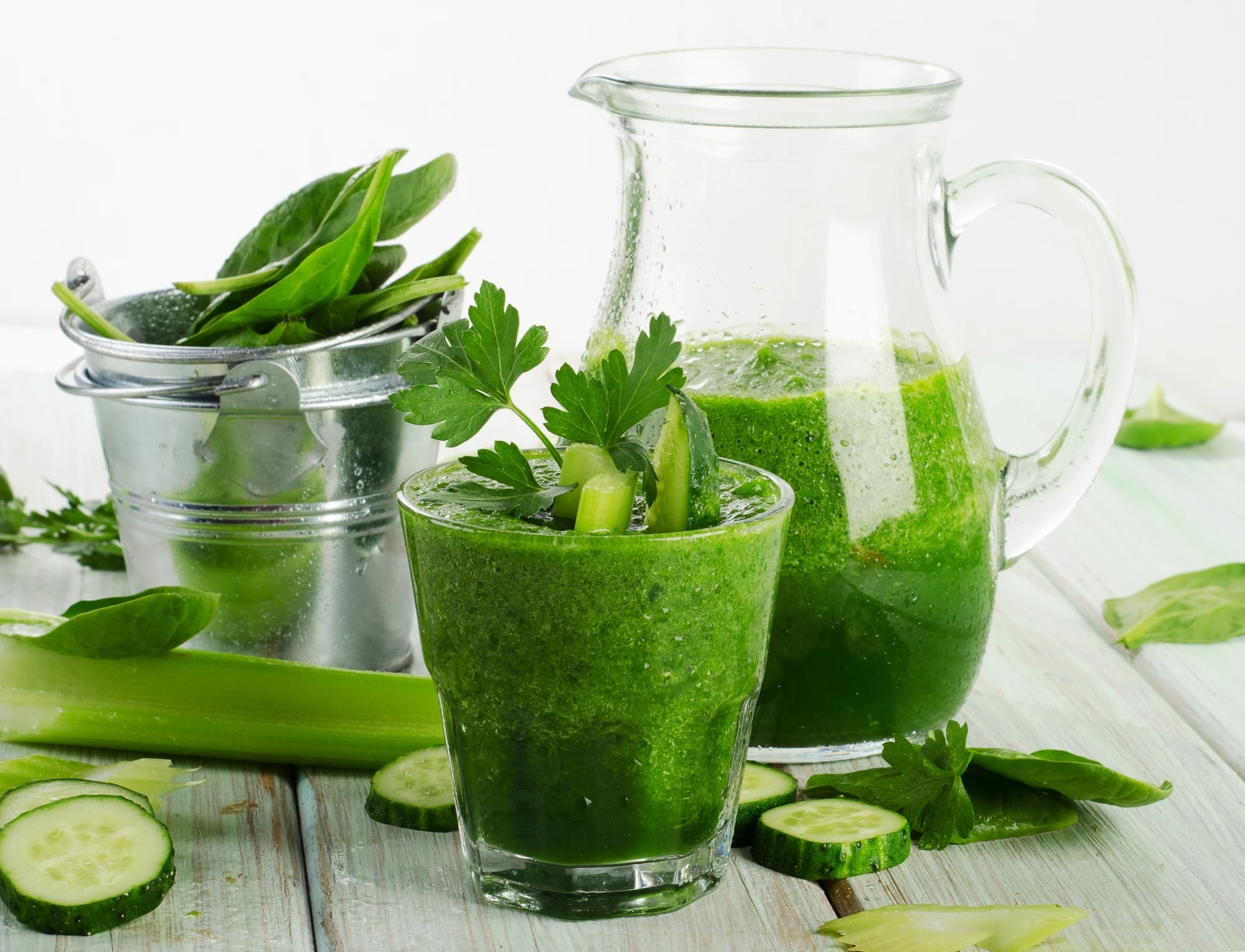 como fazer um suco saudável Verde Detox uma bebida Popular