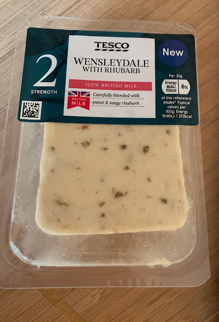 Wensleydale Cheese with Rhubarb (Tesco)