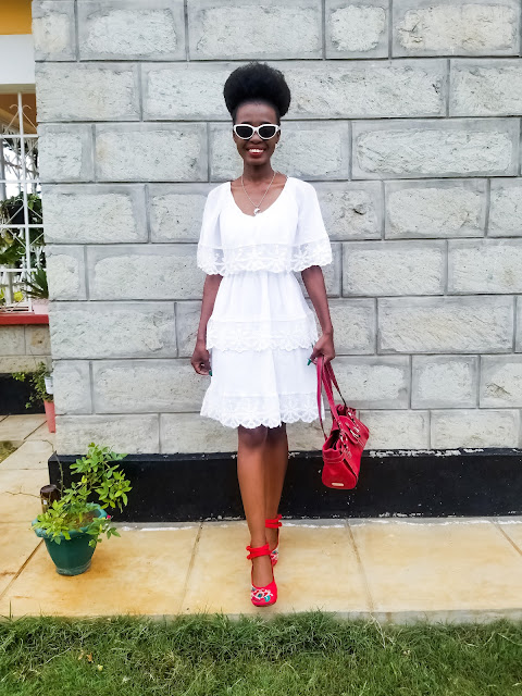 How To Wear A Little White Dress in Summer